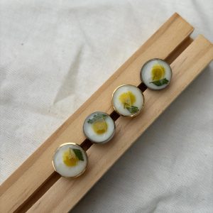 PENDIENTES BOTÓN MIMOSA